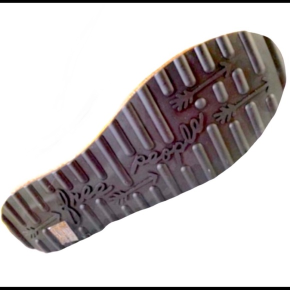 Free People Summer Snowbird Hiking Boots NWT - Picture 4 of 7